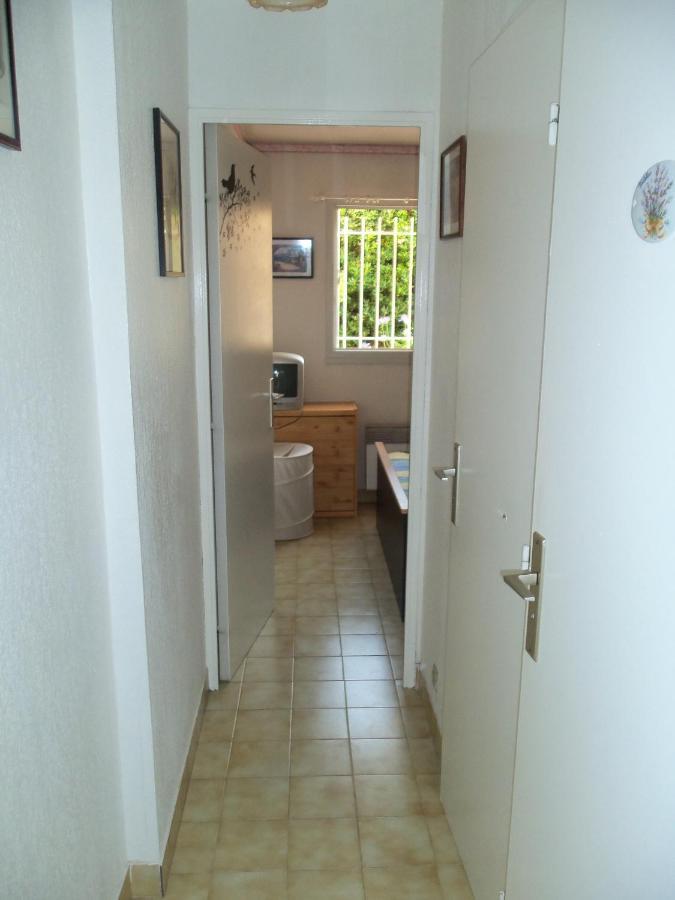 Au Coin De L'Olivier Apartment Le Lavandou Exterior photo